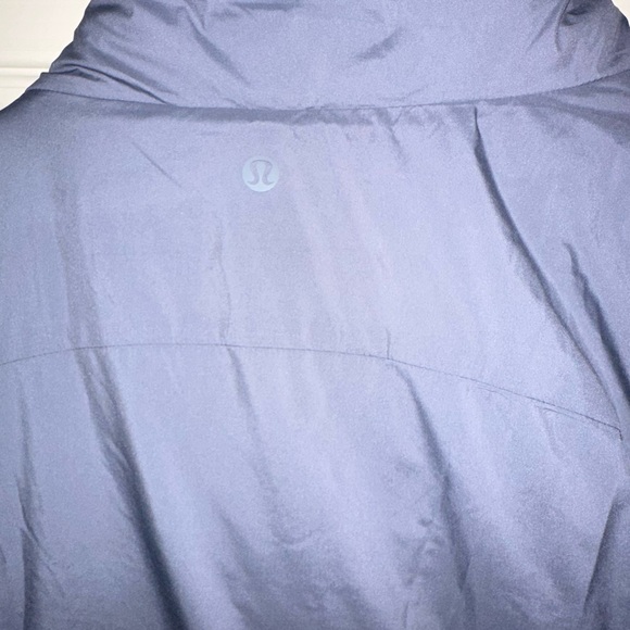 NEW NWT Lululemon Sleek City Waterproof Jacket size 12 - Picture 7 of 9